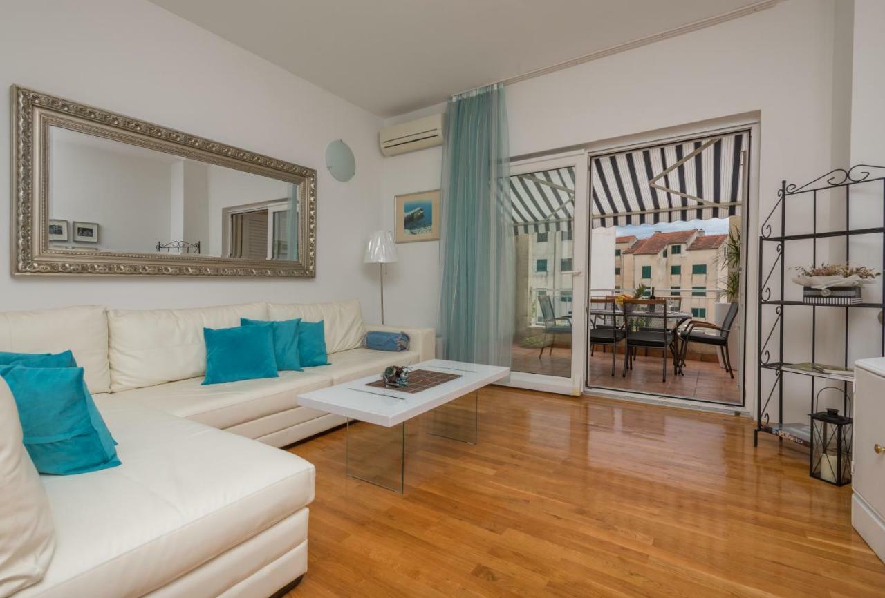 Andor - Lux, Two Beautiful Terraces With Sea & Sunset View Leilighet Makarska Eksteriør bilde