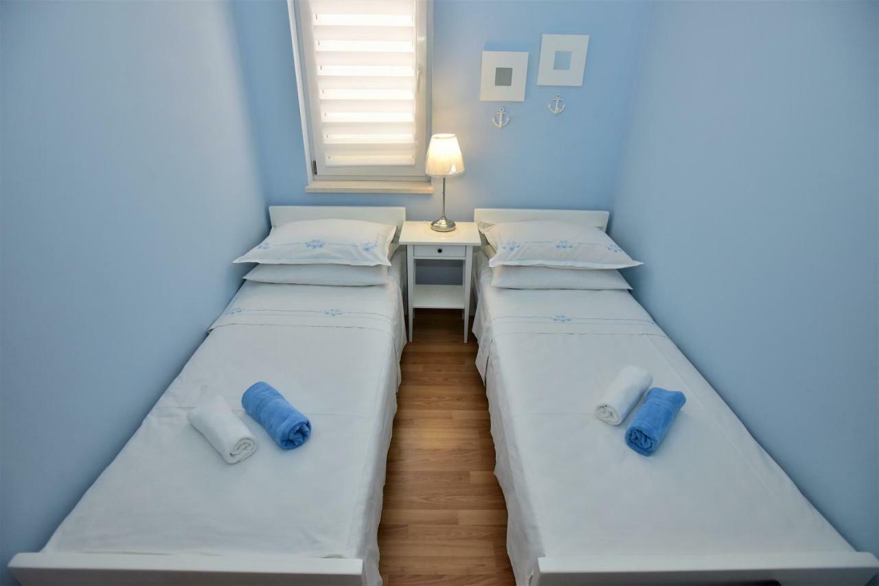 Andor - Lux, Two Beautiful Terraces With Sea & Sunset View Leilighet Makarska Eksteriør bilde