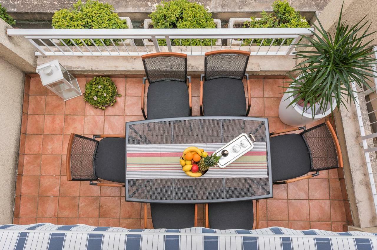 Andor - Lux, Two Beautiful Terraces With Sea & Sunset View Leilighet Makarska Eksteriør bilde